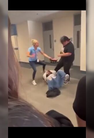 Teacher Offers Obese Student Food To Stop Fighting