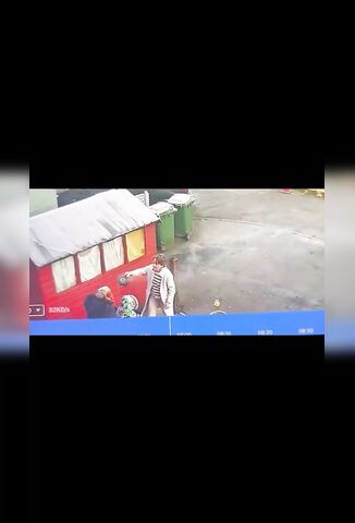 Woman Pours Boiling Water Over Her Neighbour In Dispute