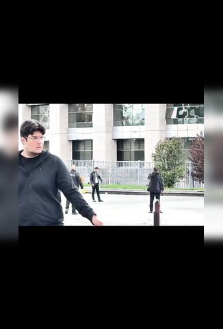 Man Unalives His Leg Saving Cops The Bother