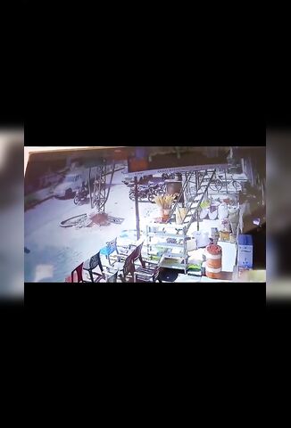 Dump Truck Driver Speeding Out Of Control Kills 19 In India Today