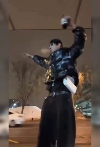 Bad Timing Influencer