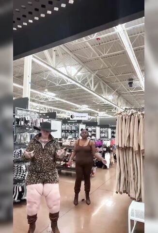 Content Creators In Walmart