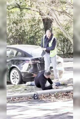 Leftist Gets Pepper Sprayed Then Shot Outside Abortion Clinic In Self Defence