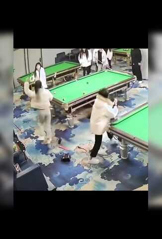 Vicious Little Shits Pulls Large Knives On Another Girl At The Pool Hall