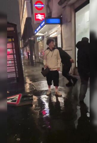 Immigrant Grabbed 14 Year Old Girls Ass Gets Taken Down By British Public