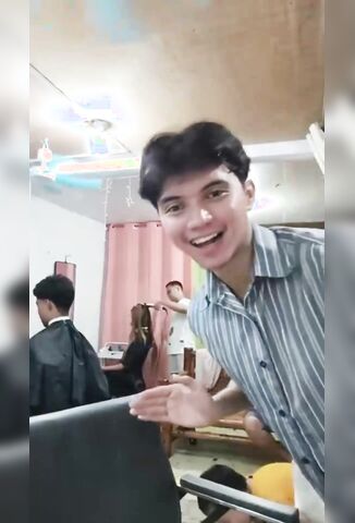 Barber Catches Stabbing During Facebook Live Event