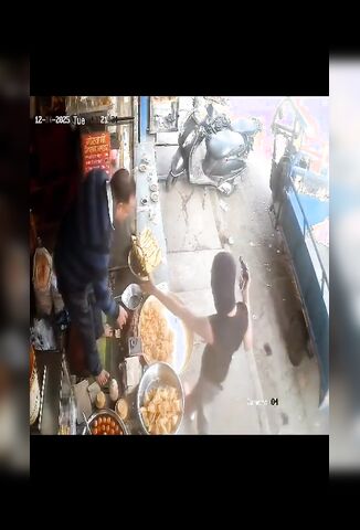 The Most Useless Armed Robber In India