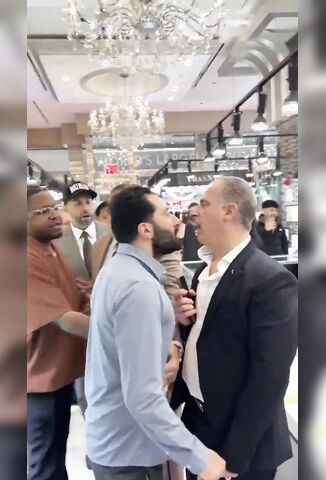 Agadjani Of Trax NYC Jewellery Goes Ballistic At Another Jeweller For Using His Rep