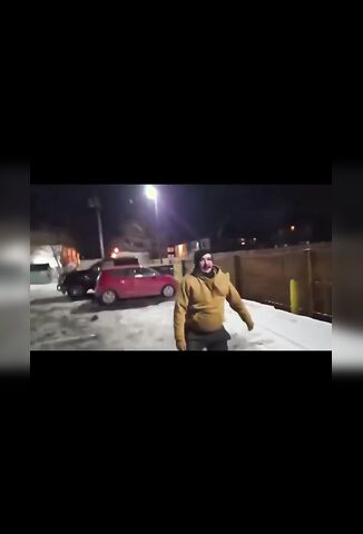 Kick Streamer Waxiest Beaten At ICE Minnesota Protest During Stream