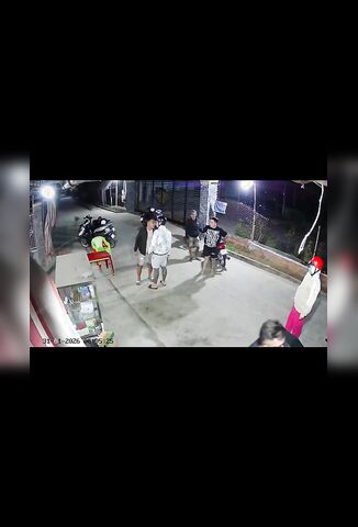 Argument In Vietnam Leaves Man Leaking After A Machete Blow