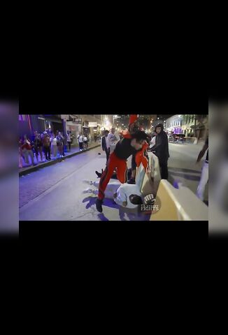 Wild Street Fight With Soccer Kick To The Face Multiple Knockouts