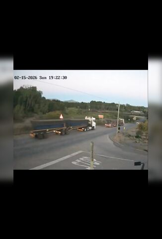 Truck Driver Crushed And Burned Up When He Fails To Stop