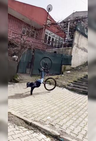 Brutal Faceplant Leaves Daredevil Unconscious