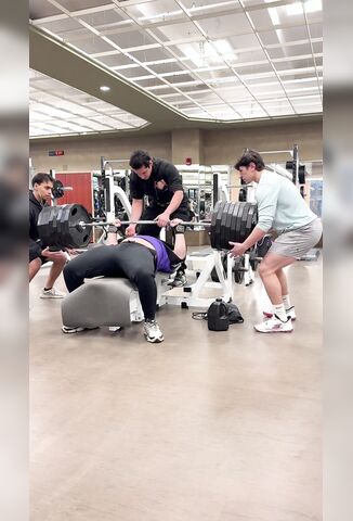 Benching 765lbs With Your Rib Cage