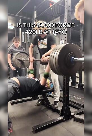 14 Year Old Takes 420 lbs On The Sternum