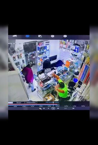 Shop Owner Pulls Gun on Two Robbers Turning The Tables
