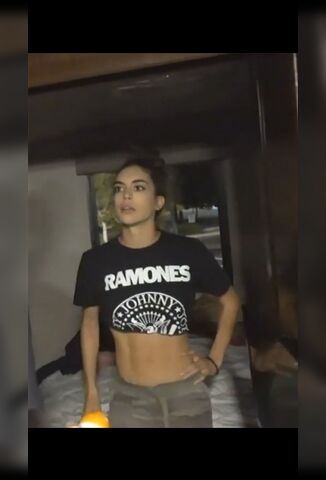 Streamer Invites A Prostitute On An RV Trip Around The USA For Content