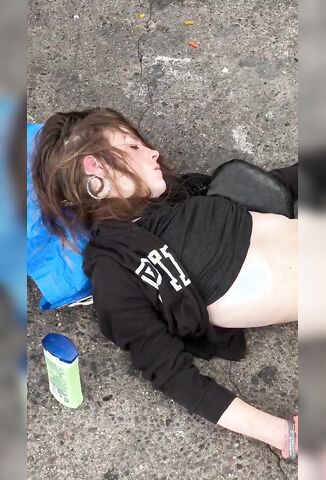 Homeless Dude Offers His Girl For Dates Then Spits Some Tunes