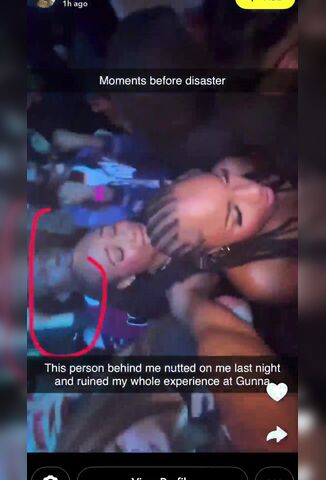 Man Nuts Over Girls Legs And Ass During Concert