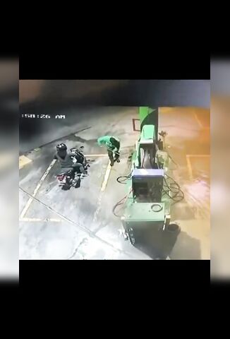 Hitman Pulls Up For Gasoline And Does His Business