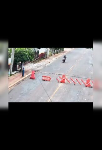 He Didn't See The Hanging Chain