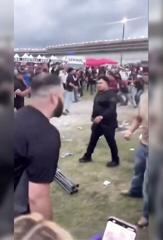 Sucker Puncher Gets Sucker Punched