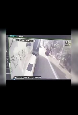 Woman Moving Rubbish At The Side Of The Road Killed By Reckless Driver