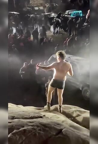 No Shits Were Given By This Guy
