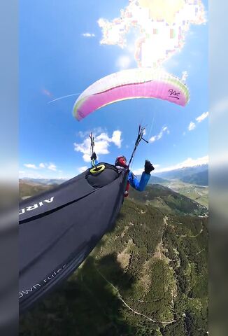 Cessna Aircraft Pilot Hates Paragliders